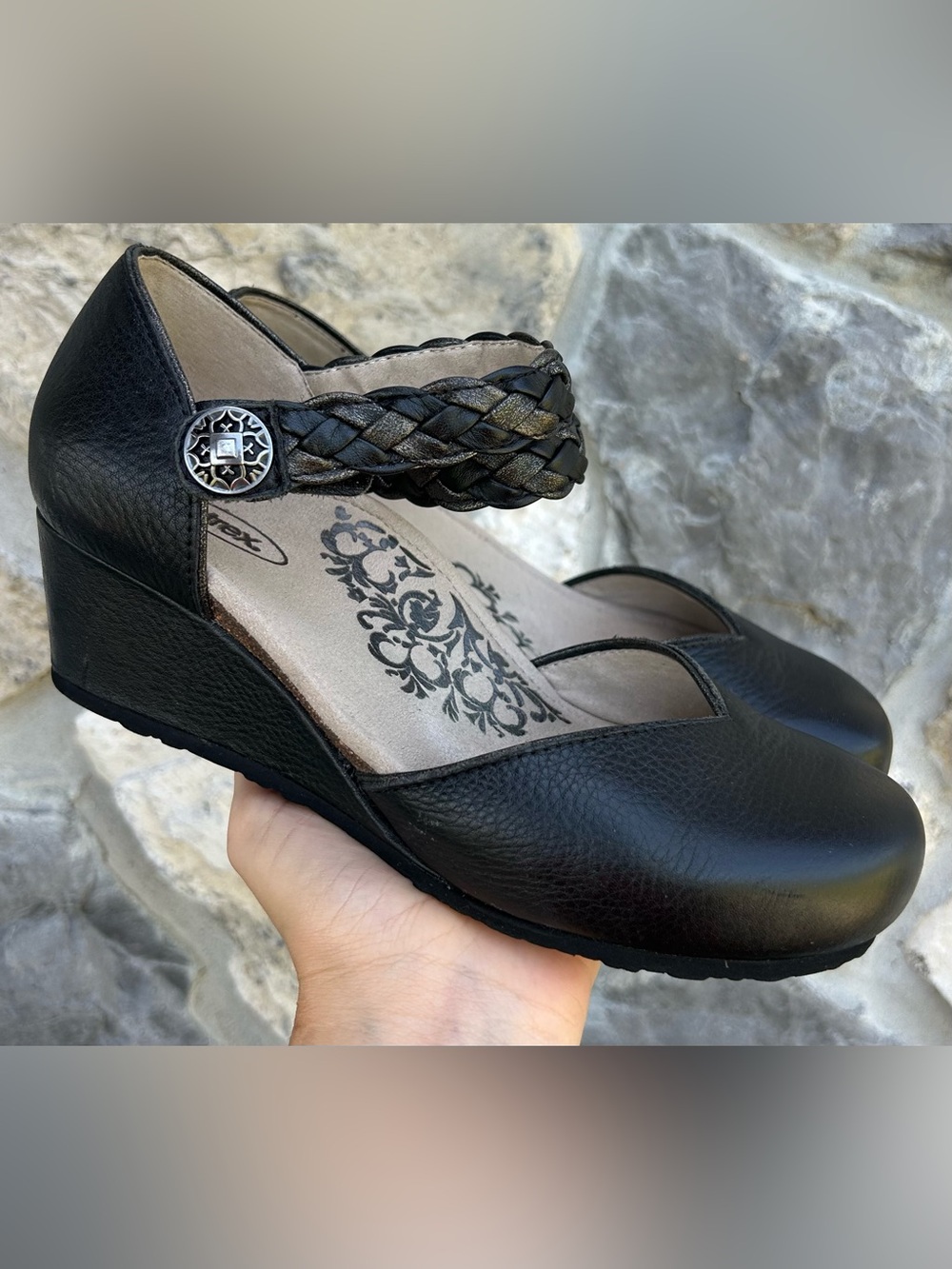 Aetrex Mia Mary Jane Wedge Comfort Shoes Size US 7 EU 37 Black Leather Classic